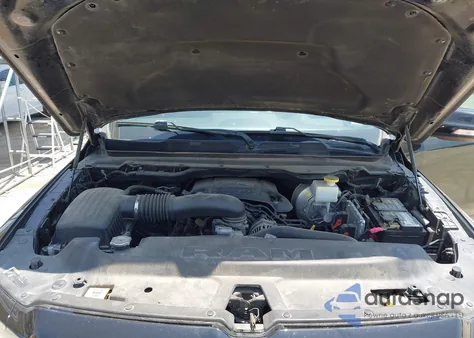 2020 Ram 1500 Laramie 4X4 5'7 Box from USA, damaged, VIN 1C6SRFJT1LN287776